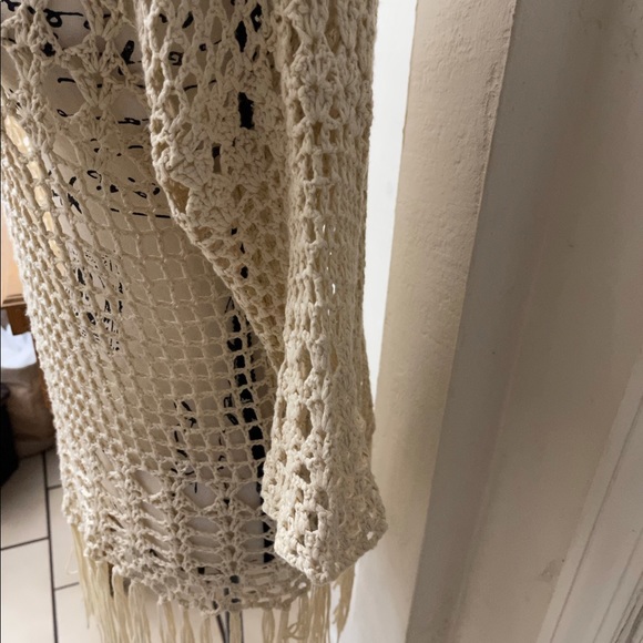 Crochet Top with Tassles - Picture 3 of 5